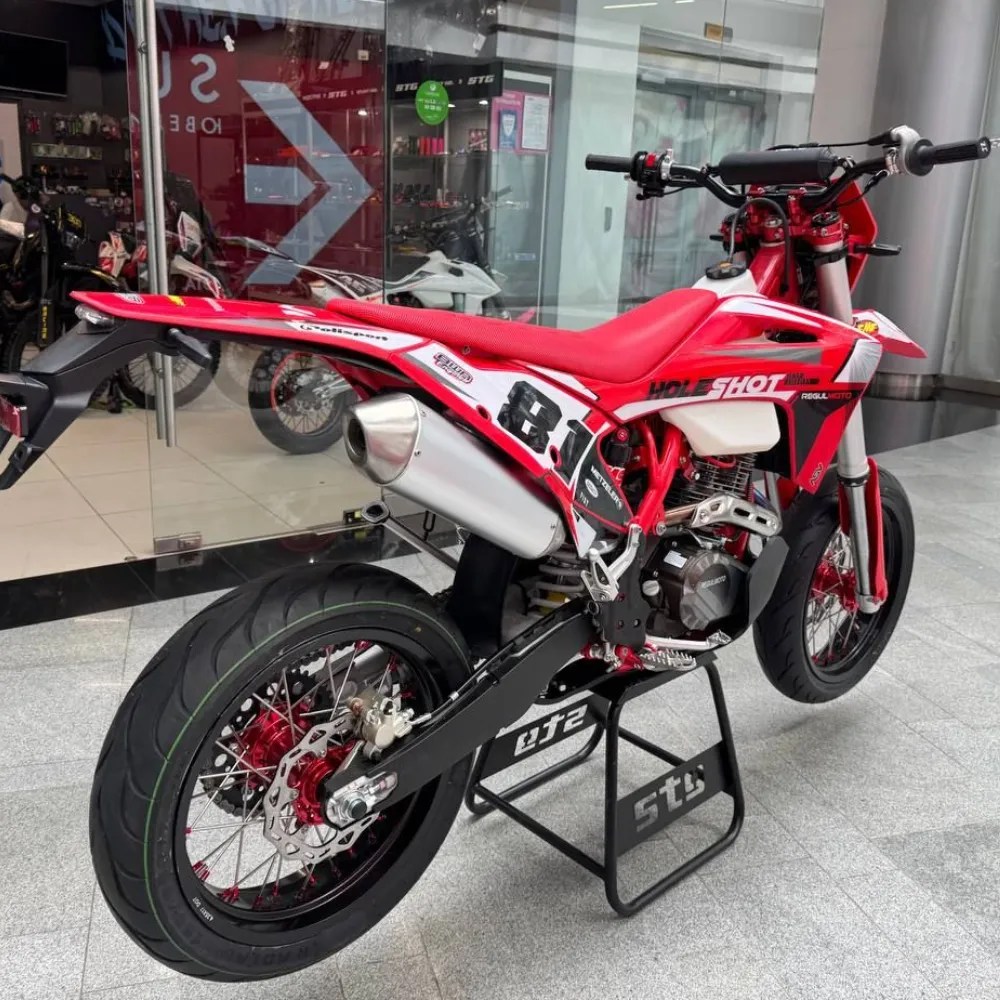 Мотоцикл Мотард Regulmoto Holeshot Red Edition (4 valves) с ПТС