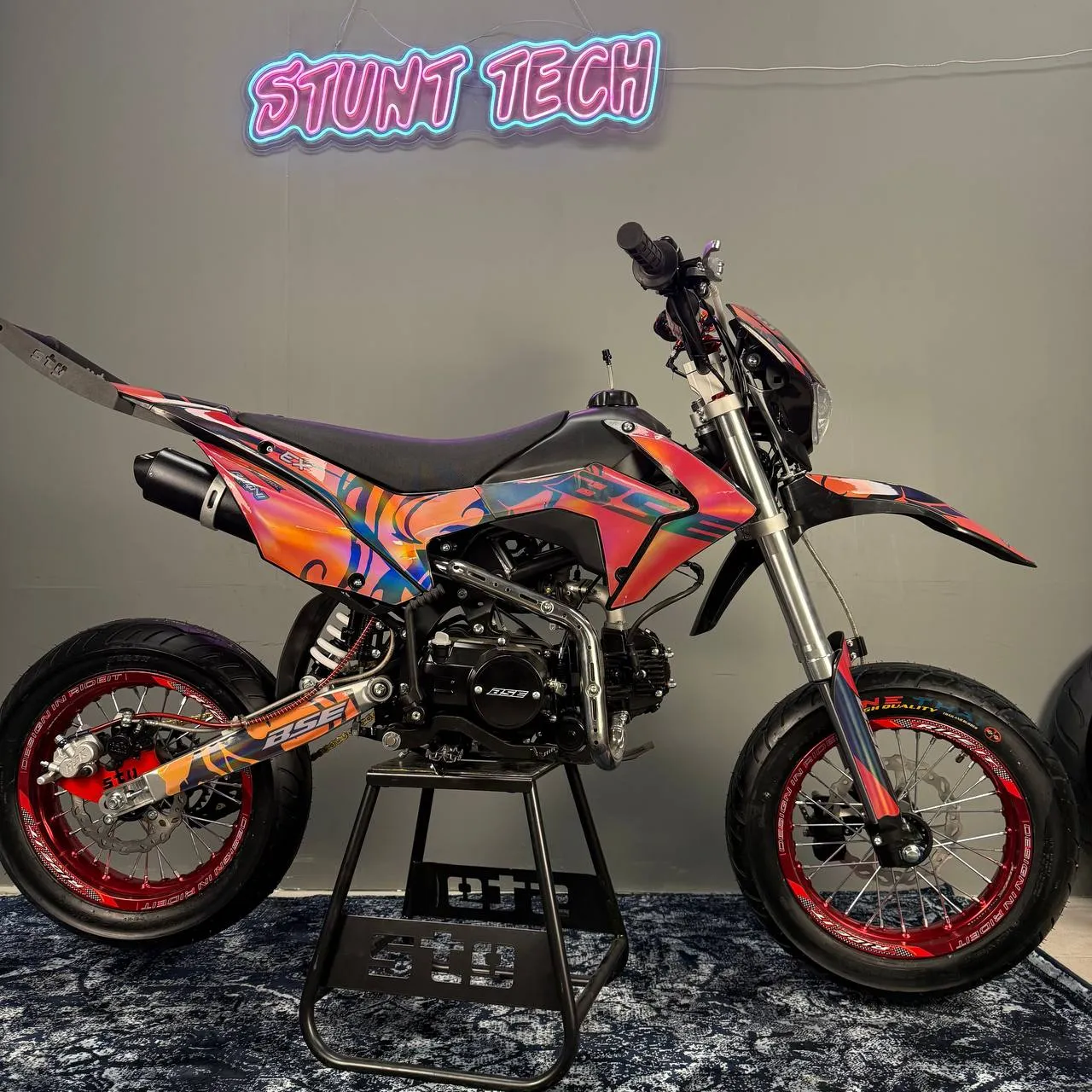Питбайк под стант BSE EX 125 красный 14/14 от StuntTech