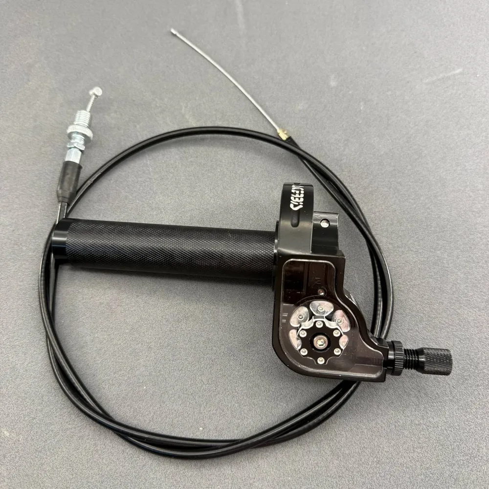 Ручка газа CNC Черная